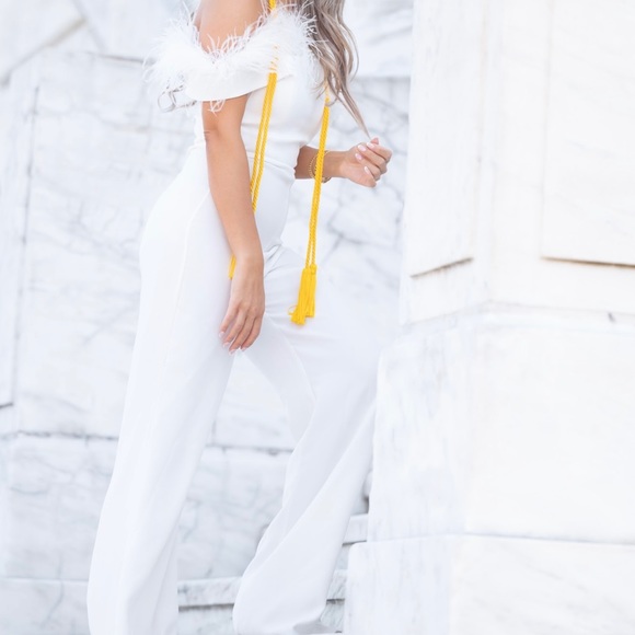 Amanda uprichard revolve keeley jumpsuit in ivory - Picture 4 of 6